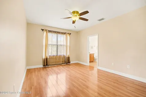 526 Sauders Road SE Palm Bay FL 32909