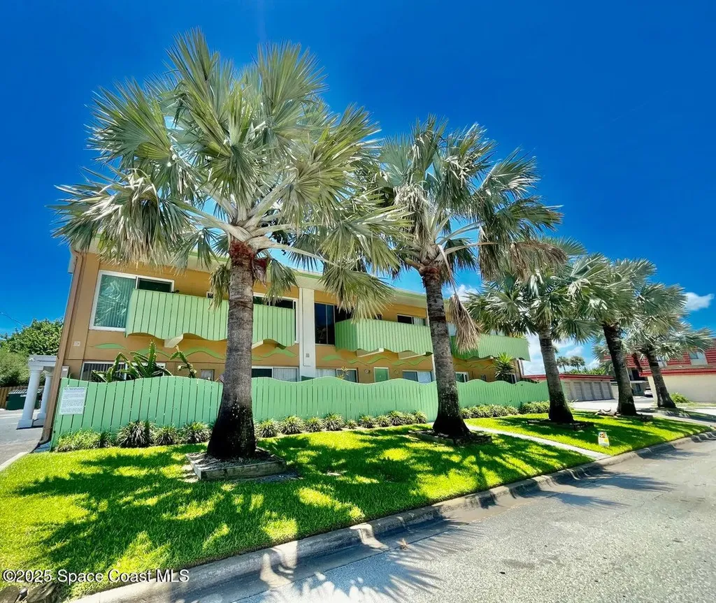 801 S Brevard Avenue Cocoa Beach FL 32931
