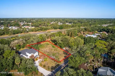 750 Riviera Drive NE Palm Bay FL 32905