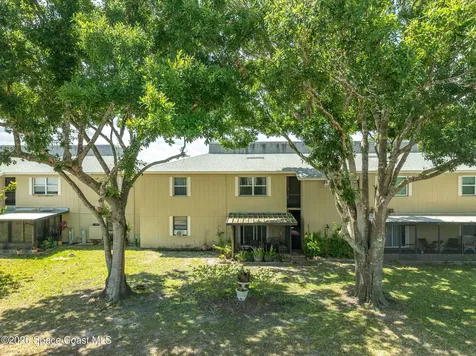 4304 London Town Road Titusville FL 32796