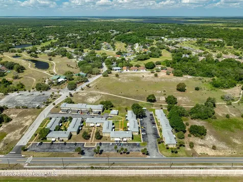 4304 London Town Road Titusville FL 32796