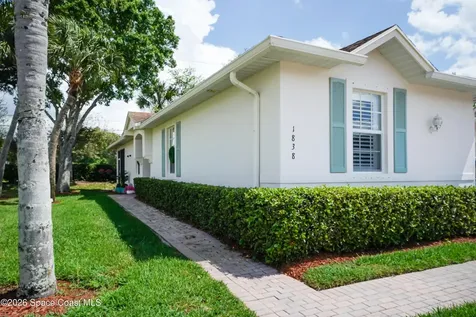 1838 Oak Grove Court Vero Beach FL 32966