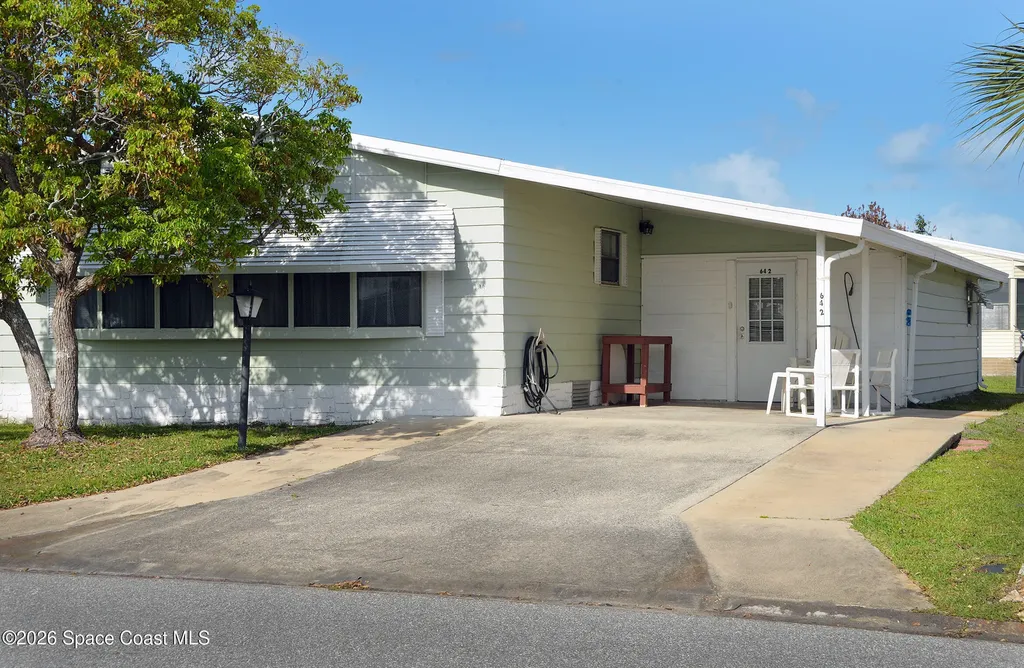 642 Periwinkle Circle Barefoot Bay FL 32976