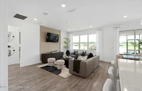 9136 Pacific Palms Avenue Melbourne FL 32940