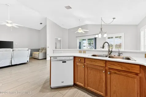 445 Stonehenge Circle Rockledge FL 32955