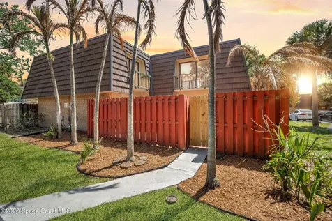 1812 Vista Oaks Circle NE Palm Bay FL 32905