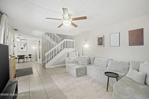 1812 Vista Oaks Circle NE Palm Bay FL 32905