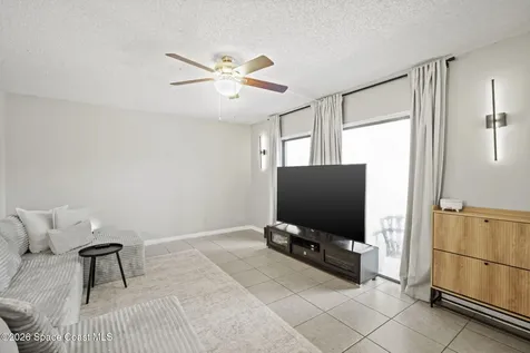 1812 Vista Oaks Circle NE Palm Bay FL 32905