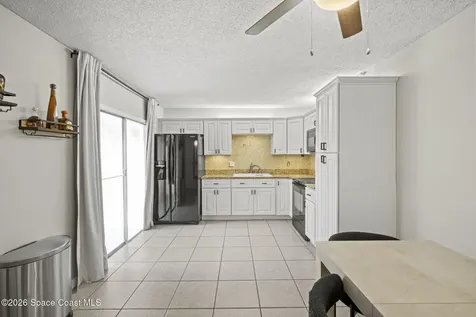 1812 Vista Oaks Circle NE Palm Bay FL 32905