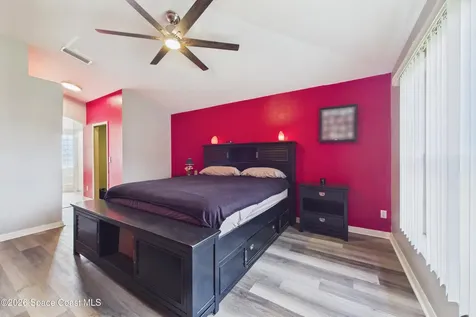 567 Mimosa Street SW Palm Bay FL 32908