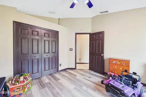 567 Mimosa Street SW Palm Bay FL 32908