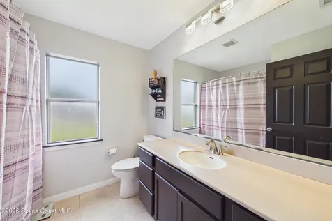 567 Mimosa Street SW Palm Bay FL 32908