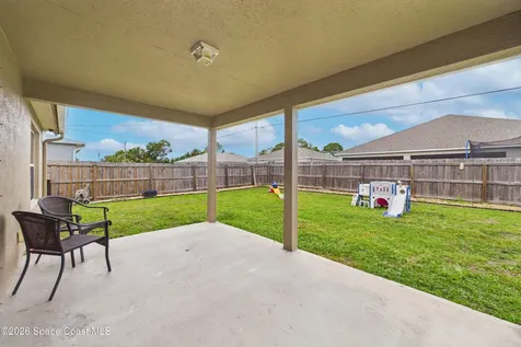 567 Mimosa Street SW Palm Bay FL 32908