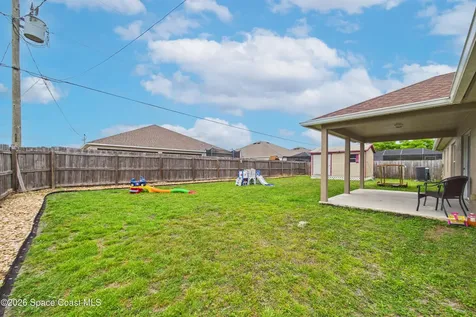 567 Mimosa Street SW Palm Bay FL 32908
