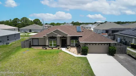 567 Mimosa Street SW Palm Bay FL 32908
