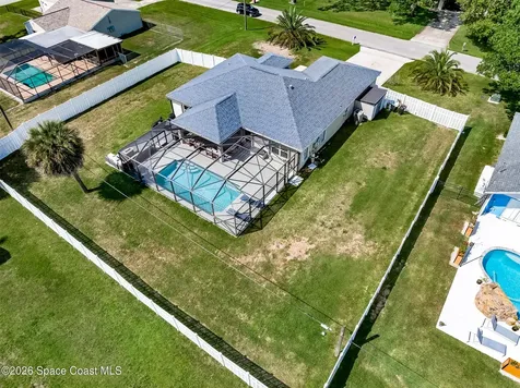 210 Pelican Drive NE Palm Bay FL 32907