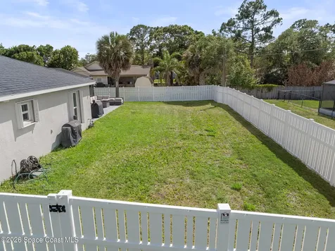 210 Pelican Drive NE Palm Bay FL 32907