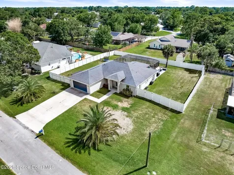 210 Pelican Drive NE Palm Bay FL 32907