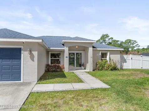 210 Pelican Drive NE Palm Bay FL 32907