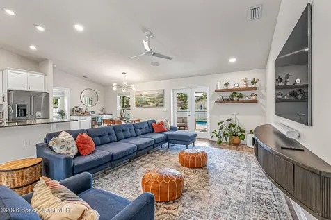 210 Pelican Drive NE Palm Bay FL 32907