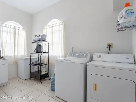 274 Lagoon Street SW Palm Bay FL 32908