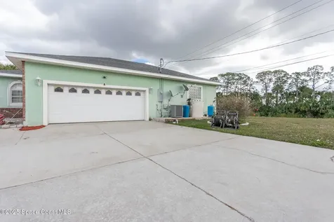 274 Lagoon Street SW Palm Bay FL 32908