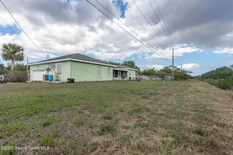 274 Lagoon Street SW Palm Bay FL 32908