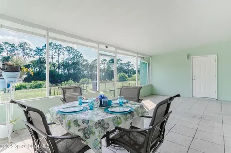 274 Lagoon Street SW Palm Bay FL 32908