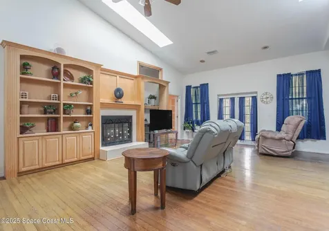 274 Lagoon Street SW Palm Bay FL 32908