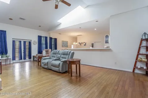 274 Lagoon Street SW Palm Bay FL 32908