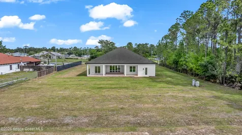 19536 Mardi Gras Street Orlando FL 32833