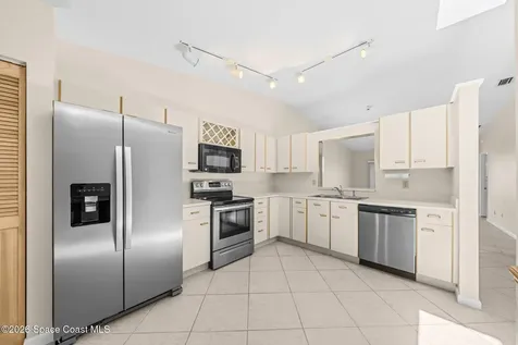 39 Anchor Drive Indian Harbour Beach FL 32937