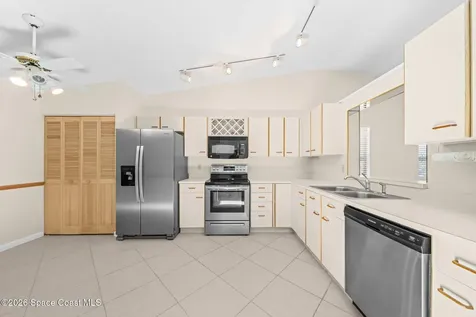 39 Anchor Drive Indian Harbour Beach FL 32937