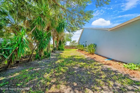 39 Anchor Drive Indian Harbour Beach FL 32937