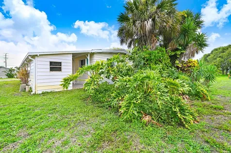 7500 Agawam Road Sebastian FL 32976