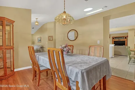 872 Hunters Creek Drive Melbourne FL 32904