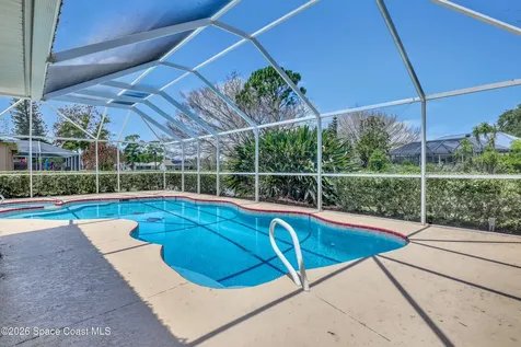 872 Hunters Creek Drive Melbourne FL 32904
