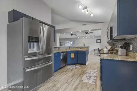 2124 Spring Creek Circle NE Palm Bay FL 32905