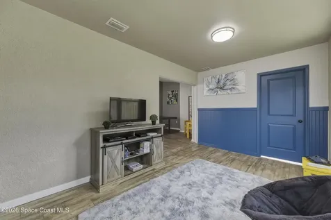 2124 Spring Creek Circle NE Palm Bay FL 32905