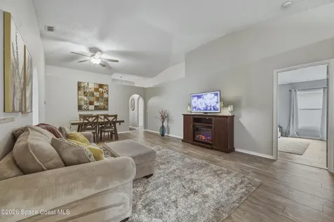 2124 Spring Creek Circle NE Palm Bay FL 32905