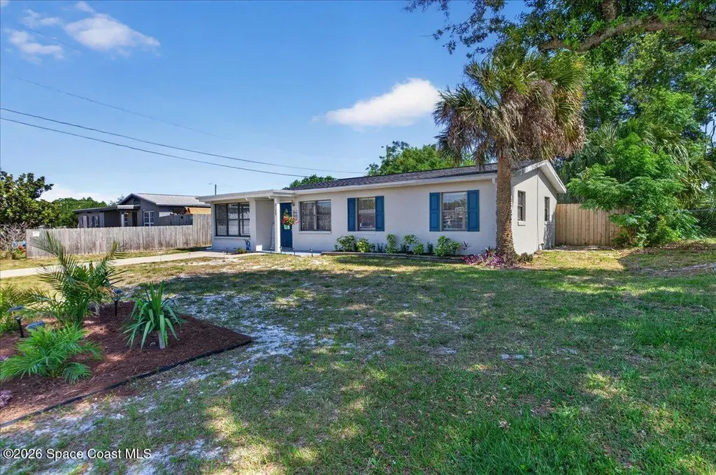 2139 Smathers Circle N Melbourne FL 32935