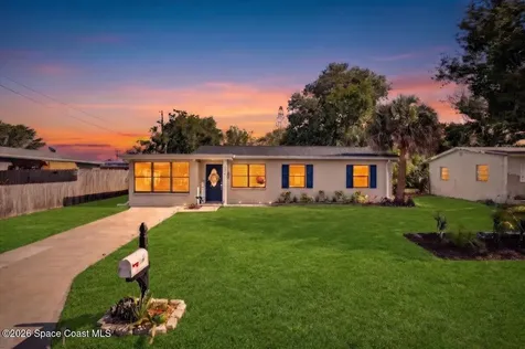 2139 Smathers Circle N Melbourne FL 32935