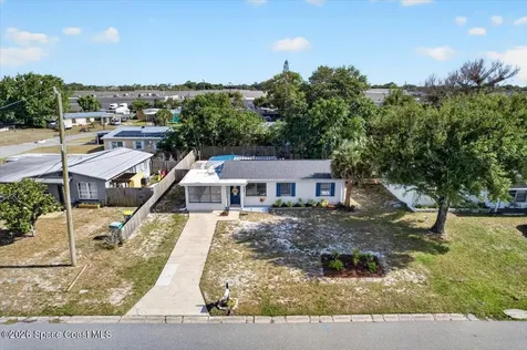 2139 Smathers Circle N Melbourne FL 32935