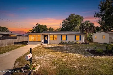 2139 Smathers Circle N Melbourne FL 32935