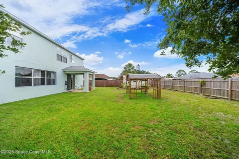 818 Boeing Street NE Palm Bay FL 32907