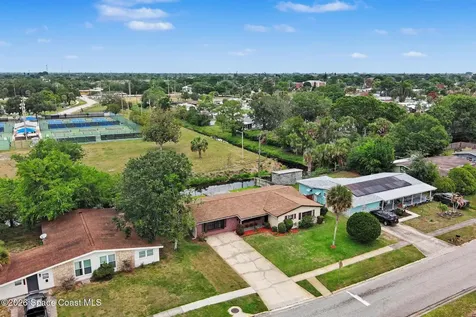 2868 Fountainhead Boulevard Melbourne FL 32935
