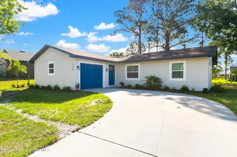 710 Airoso Road SE Palm Bay FL 32909