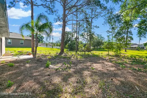 710 Airoso Road SE Palm Bay FL 32909