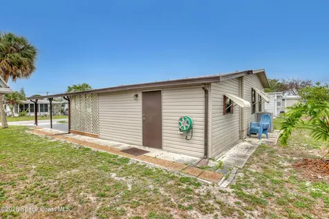 949 Laurel Circle Barefoot Bay FL 32976