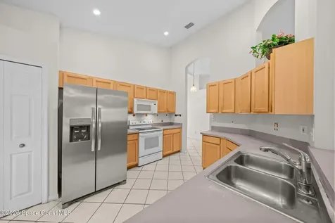 541 Morning Cove Circle SE Palm Bay FL 32909